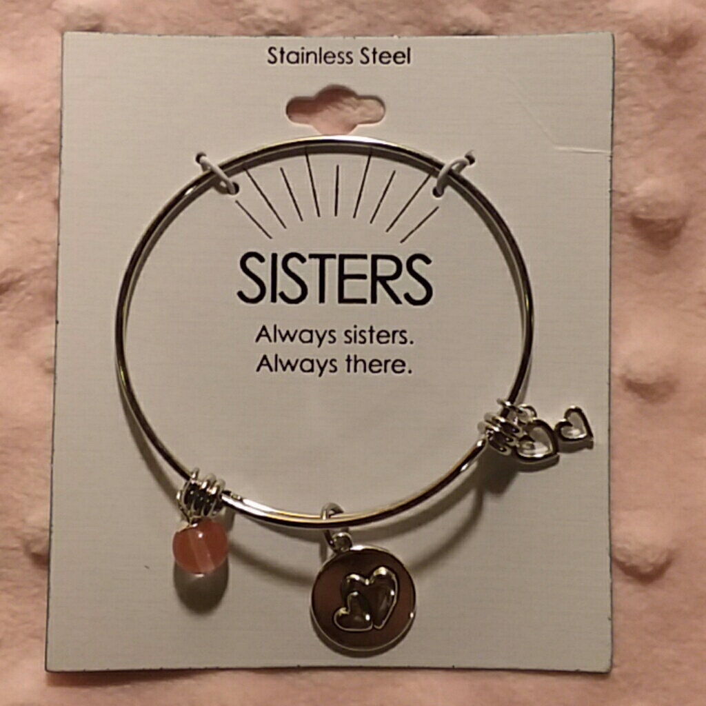 Sisters Bangle 38$